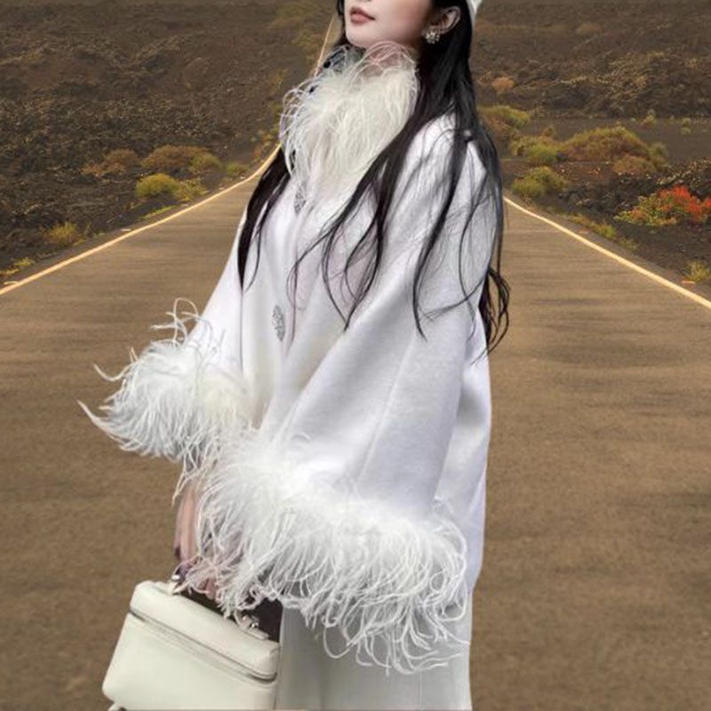 Fluffy Ostrich Feather Collar Woolen Coat